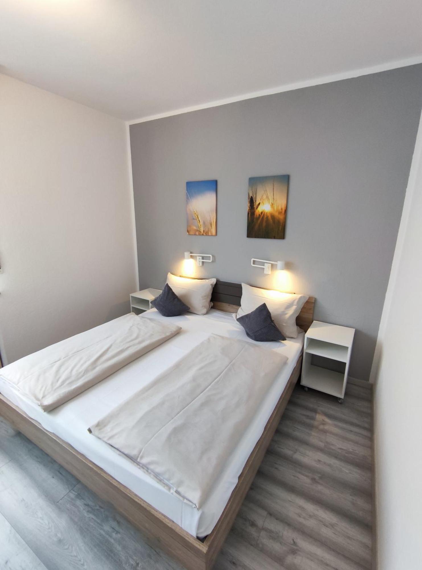 Gaestehaus Am Bahnhof, Self-Check-In Vechta Quarto foto